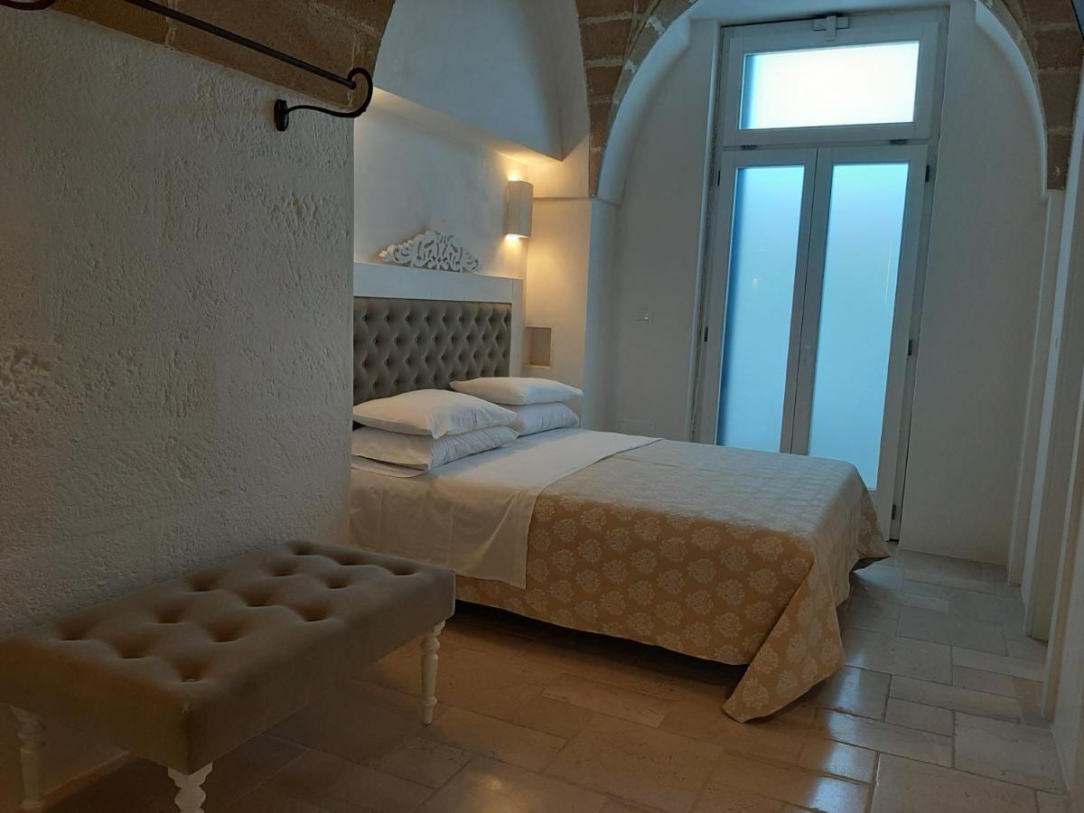 Le Lantane - Luxury Rooms Алессано Экстерьер фото