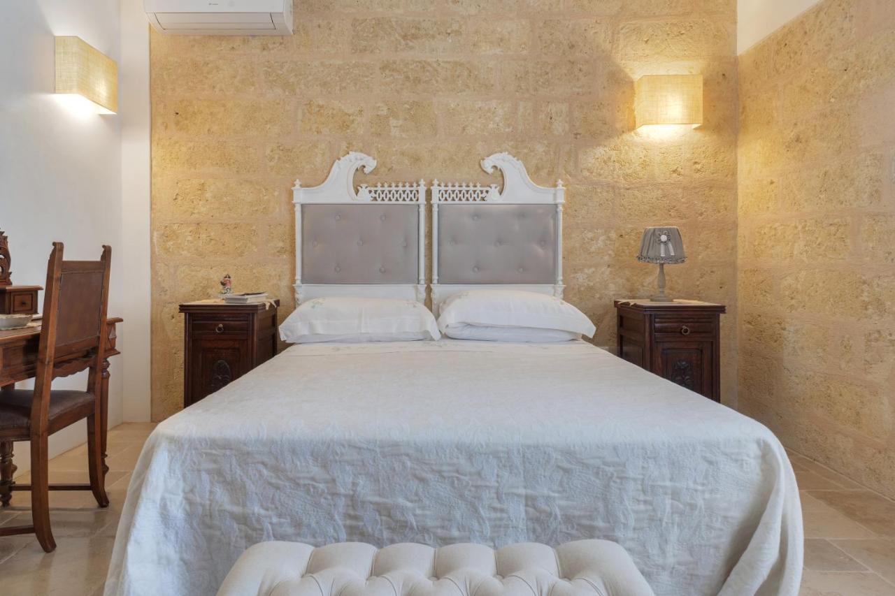 Le Lantane - Luxury Rooms Алессано Экстерьер фото