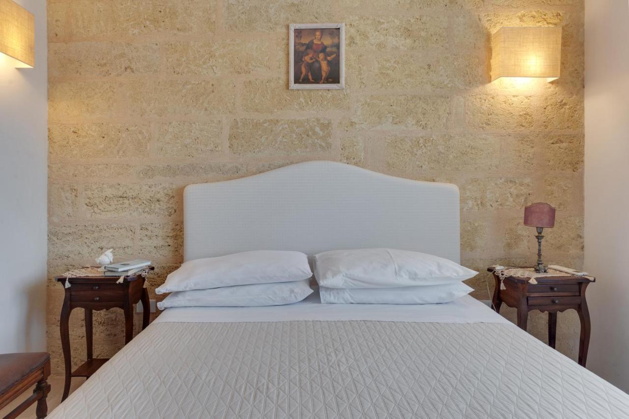 Le Lantane - Luxury Rooms Алессано Экстерьер фото